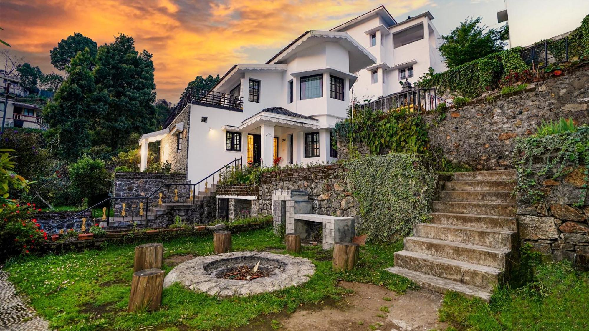 Adhithya Holidays Kodaikanal Buitenkant foto