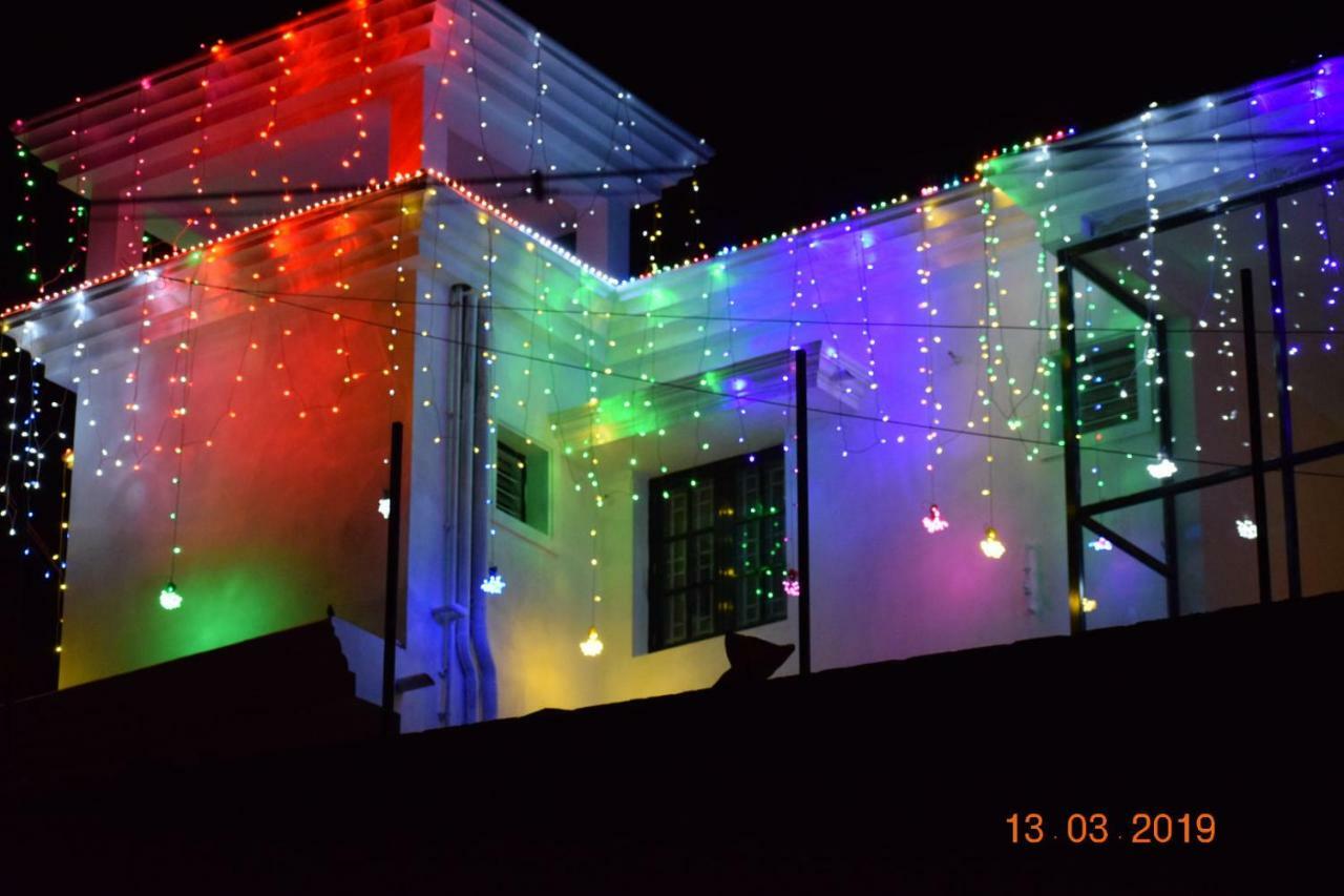 Adhithya Holidays Kodaikanal Buitenkant foto